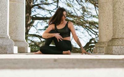 5 تمرين الكم السحري بقوة اليوجا 5 تمرين الكم السحري بقوة اليوجا