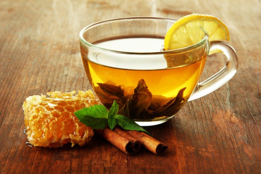honey and cinnamon immune boosting tea