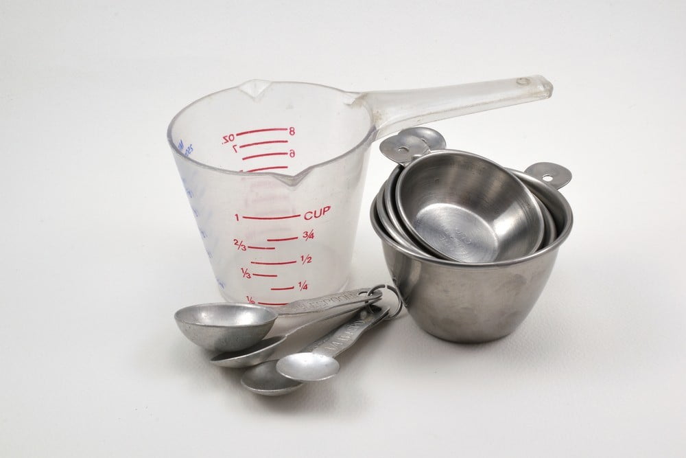 berapa cangkir dalam 32 oz