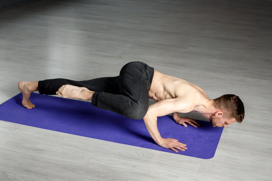 Push Up With Hand/Knee Tap