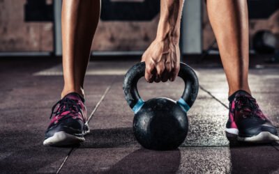 Os 10 melhores exercícios de kettlebell para glúteos: levante uma bunda levantada e tonificada