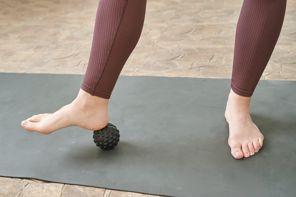10 exercícios de força para quem sofre de fascitis plantar em casa