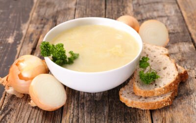 Amazing Benefits and Side Effects of Drinking Onion Soup