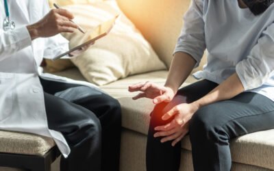 هشاشة العظام بعد سن اليأس: الأسباب والمخاطر ونصائح الوقاية