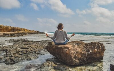 Vajroli Mudra: Benefits, Side Effects, How To Do and Precautions