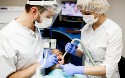 كل ما تحتاج لمعرفته حول إجراء تاج الأسنان