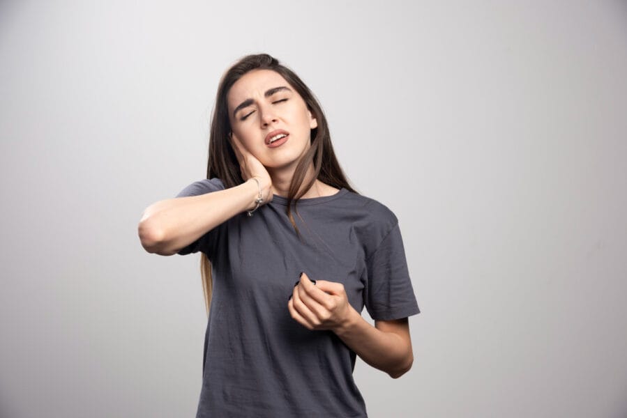 Gigi bungsu menyebabkan sakit telinga